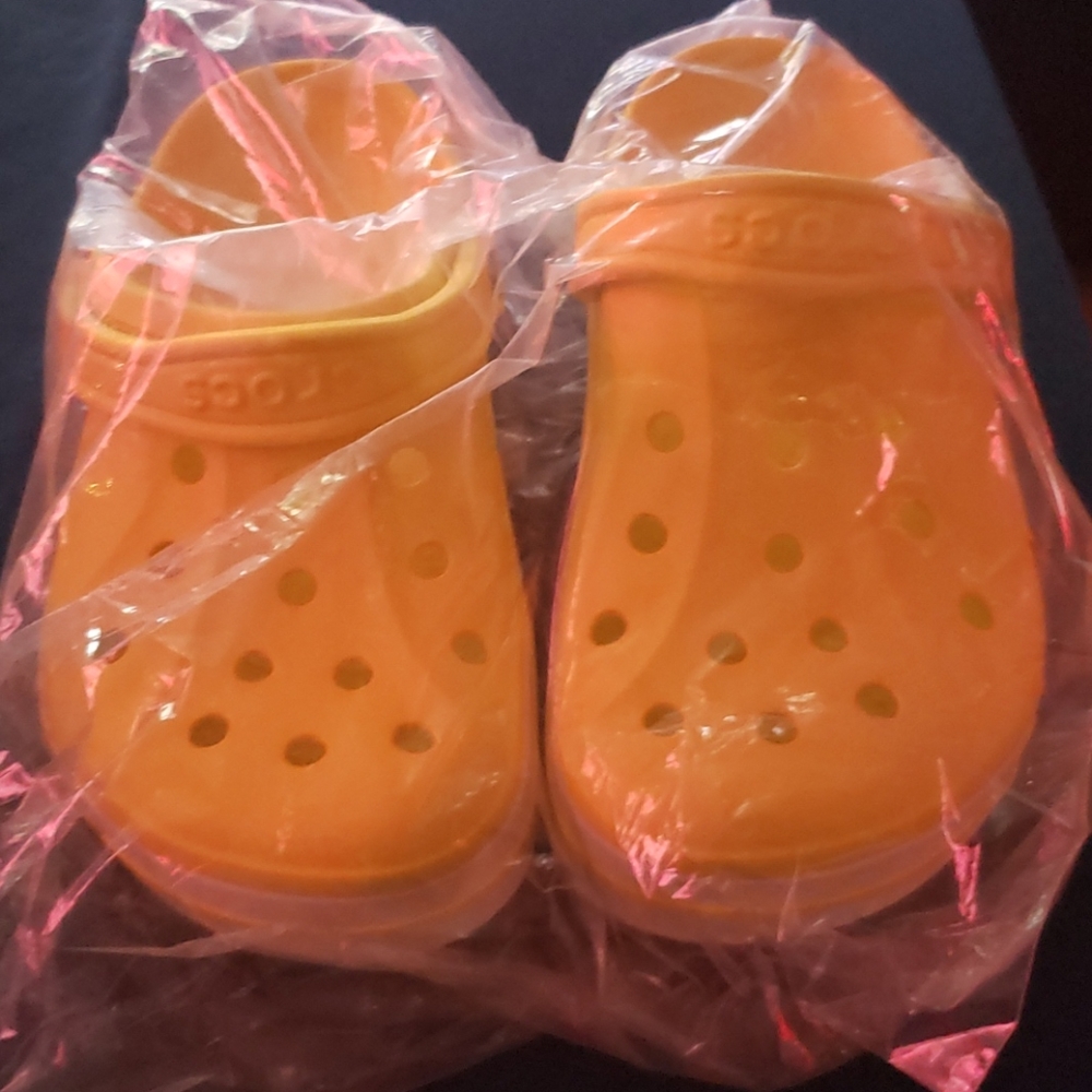 Crocs